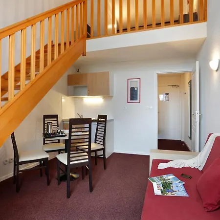 Appartement Vacanceole - Les Demeures Champenoises Confort *